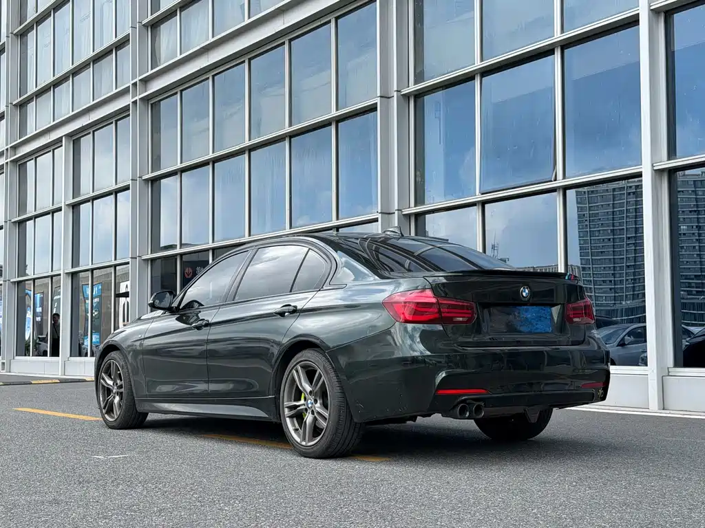 BMW 3 Series — миниатюра 13