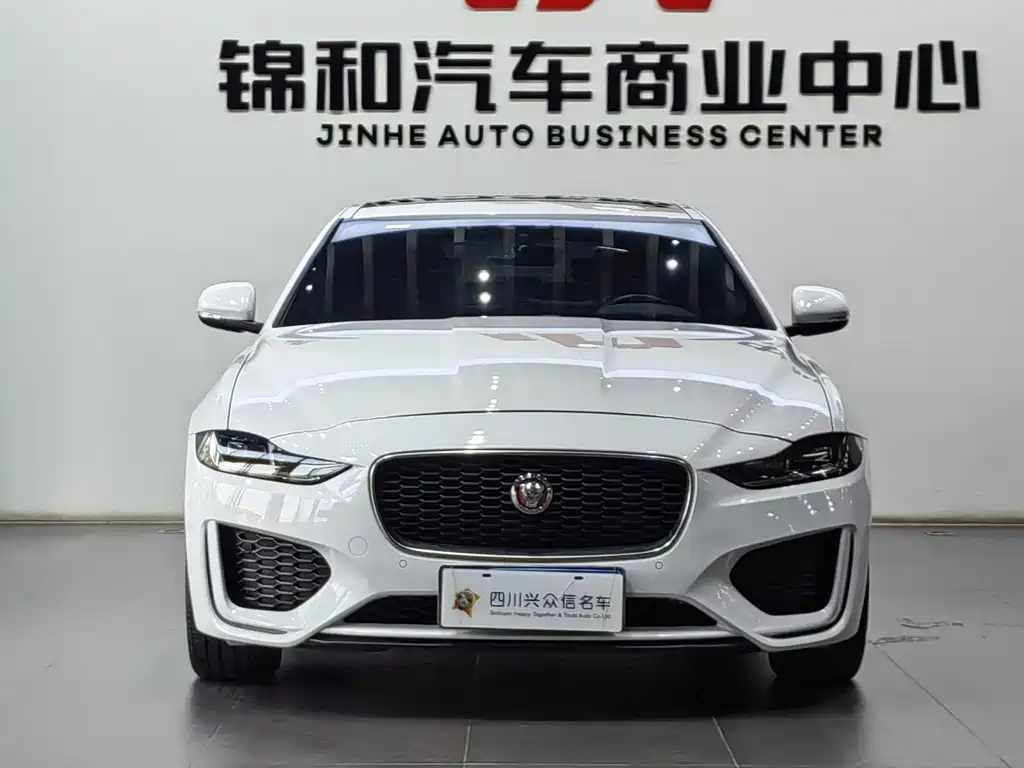 Jaguar XEL — миниатюра 2