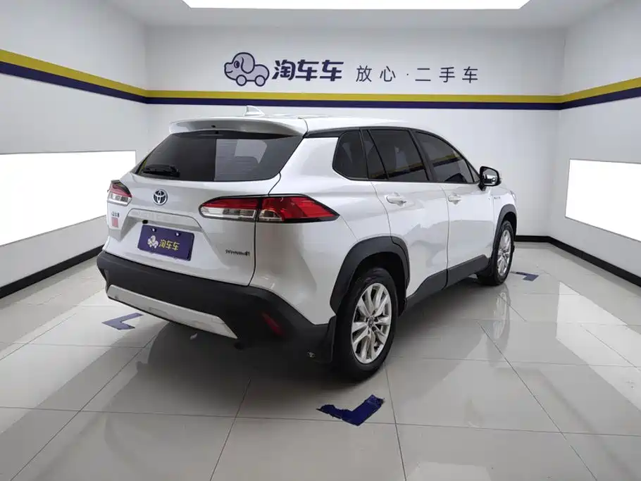 Toyota Corolla Cross — миниатюра 3