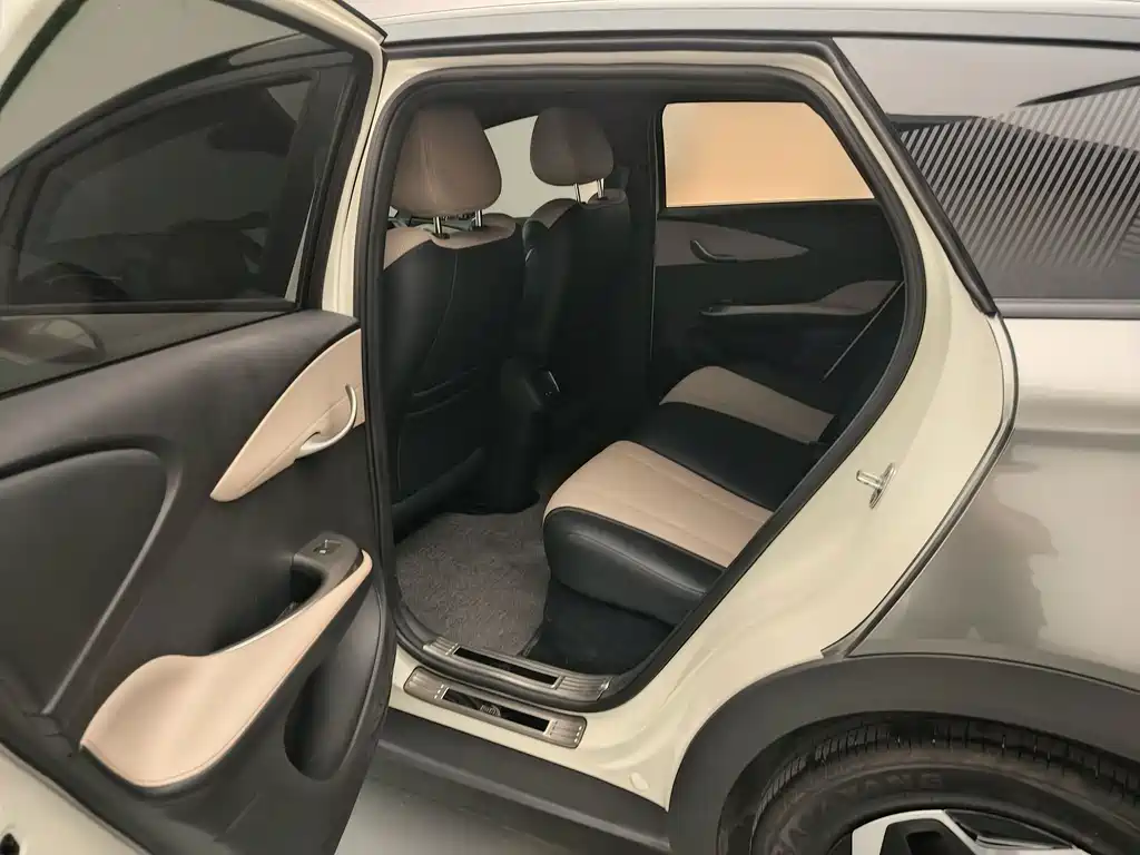 BYD Dolphin — миниатюра 13