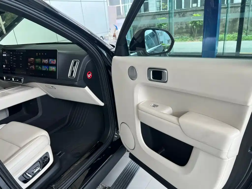 Li Auto Li L9 — миниатюра 6