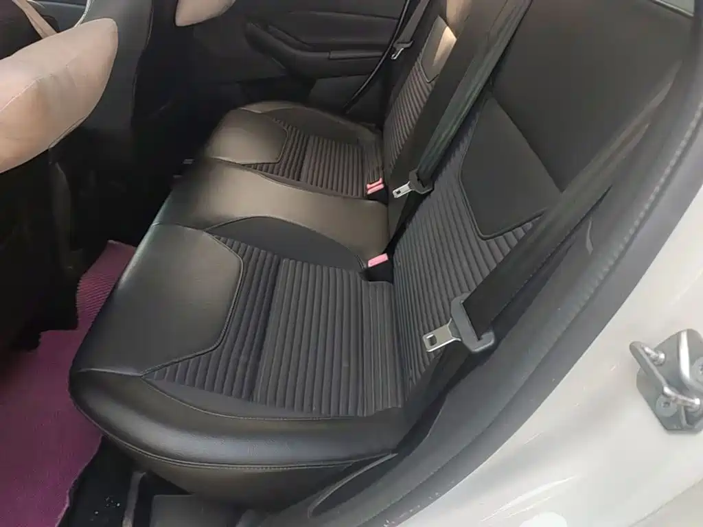Ford Focus — миниатюра 17