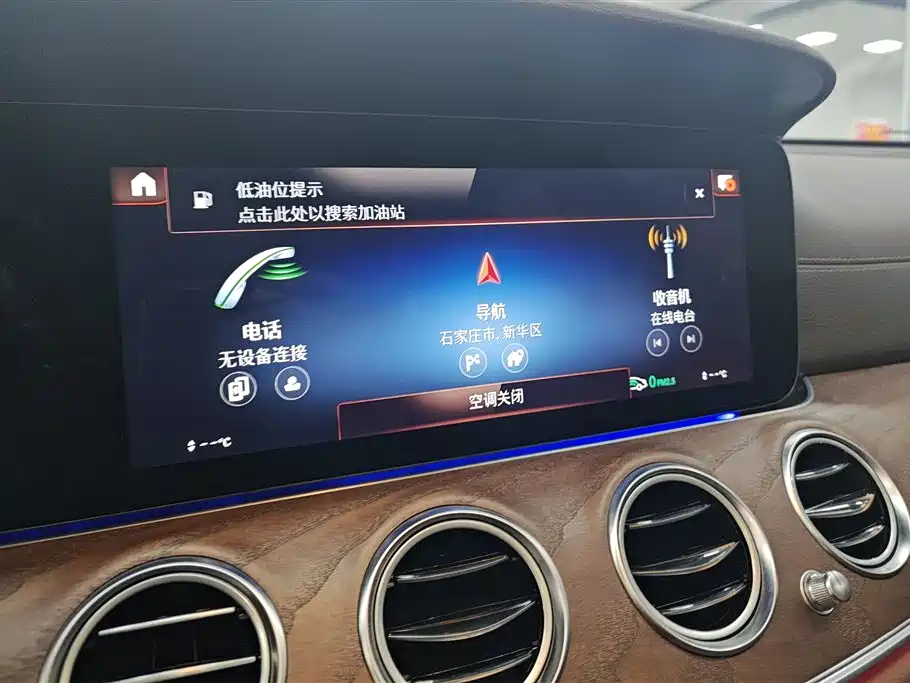 MERCEDES-BENZ E CLASS