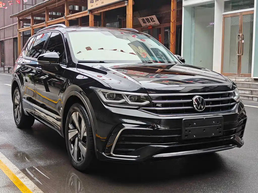 Volkswagen Tiguan L 2023