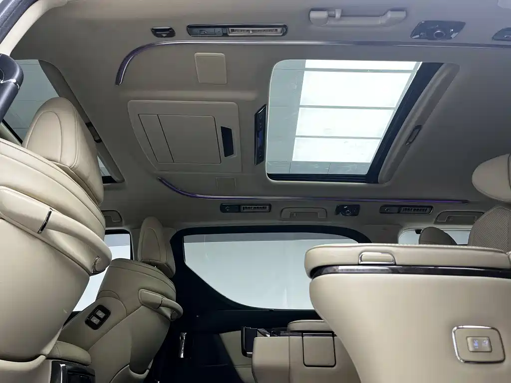 Toyota Alphard 2018 3.5L Luxury