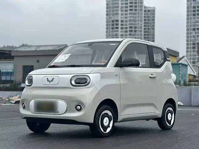 WULING AUTOMOBILE HONGGUANG MINIEV 2025