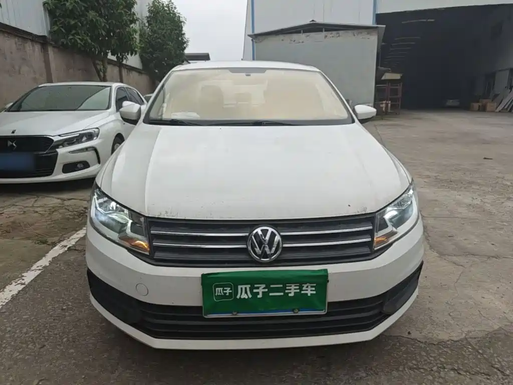 Volkswagen Santana — миниатюра 3