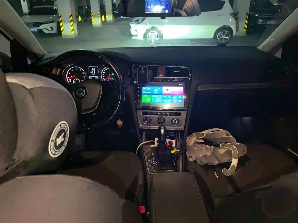 Volkswagen Golf — миниатюра 5