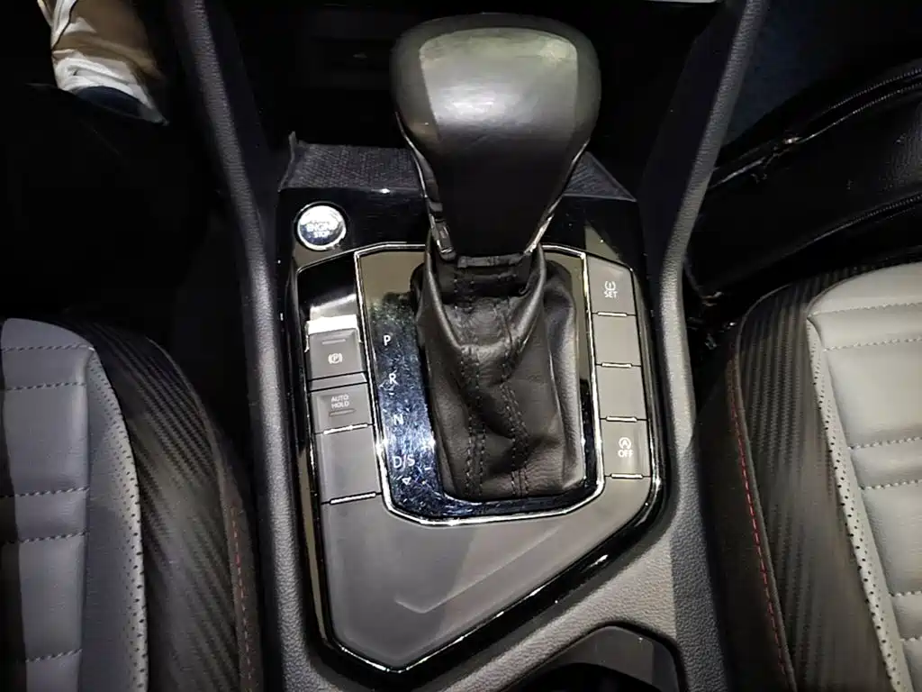 Volkswagen Tiguan X — миниатюра 14