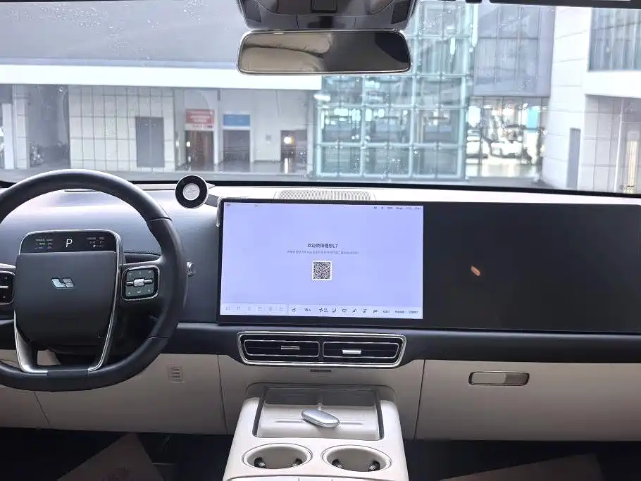 Li Auto IDEAL L7