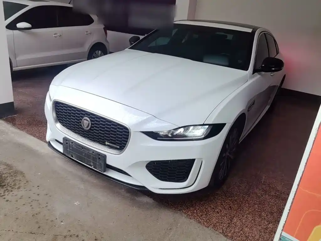 Jaguar XEL