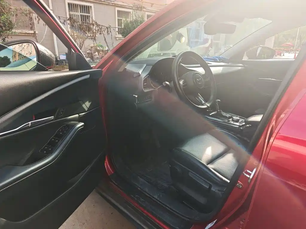 Mazda CX-30 — миниатюра 12
