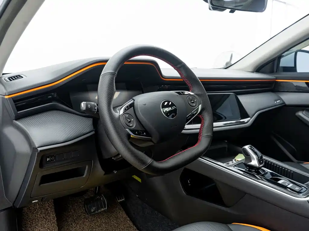 DONGFENG YI HYUN MAX