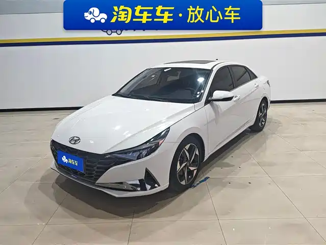 HYUNDAI ELANTRA 2023