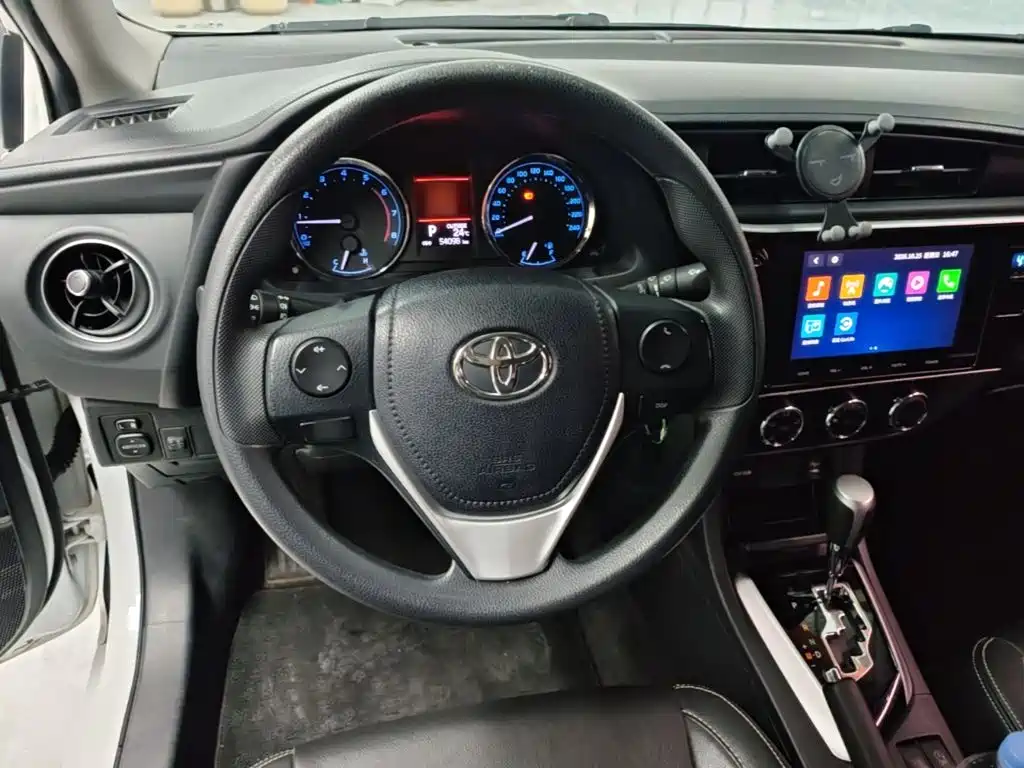 Toyota Corolla — миниатюра 11
