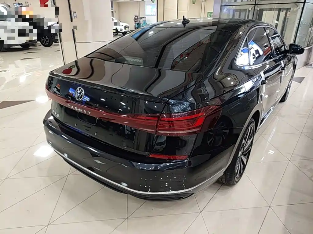 Volkswagen Passat — миниатюра 7