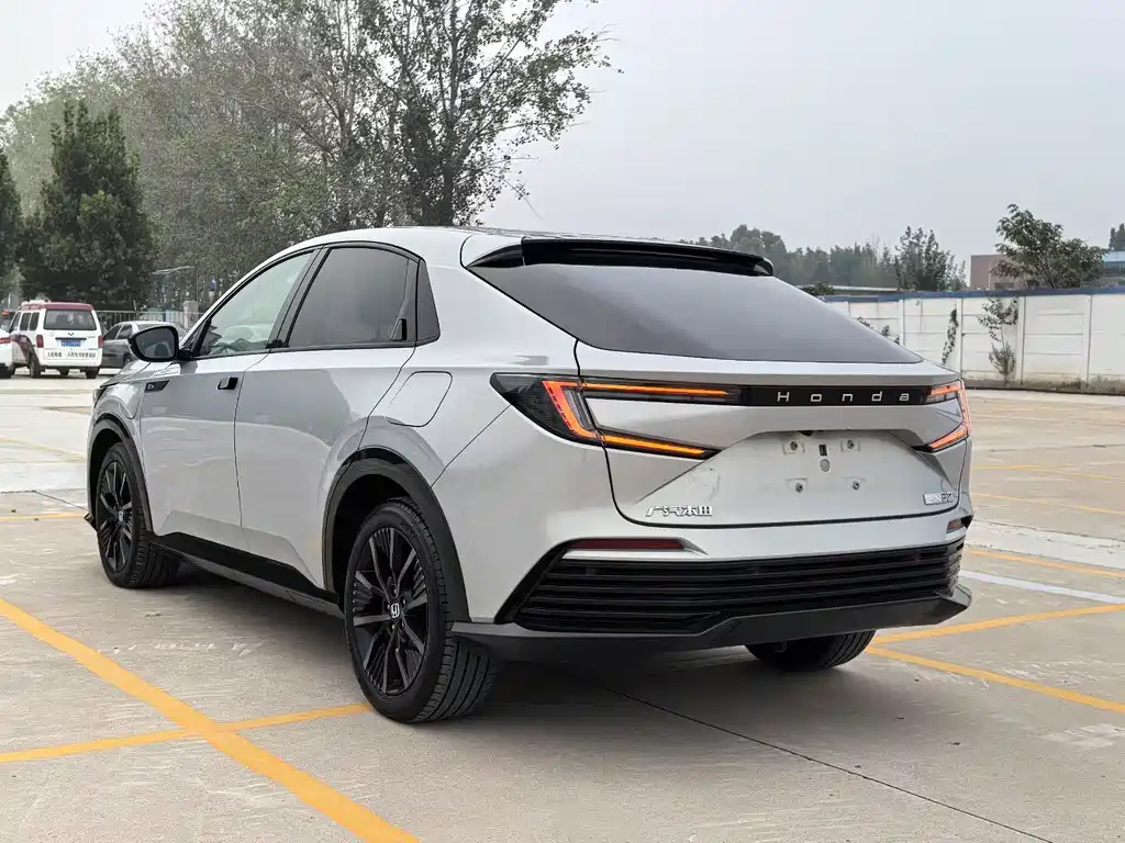 Honda e:NP2 — миниатюра 7