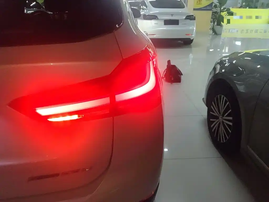 BMW X1 — миниатюра 8