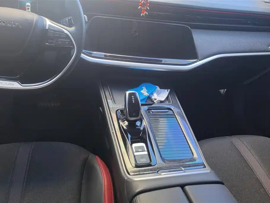 DONGFENG YI HYUN MAX