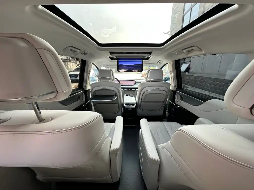 BUICK GL8 NEW ENERGY