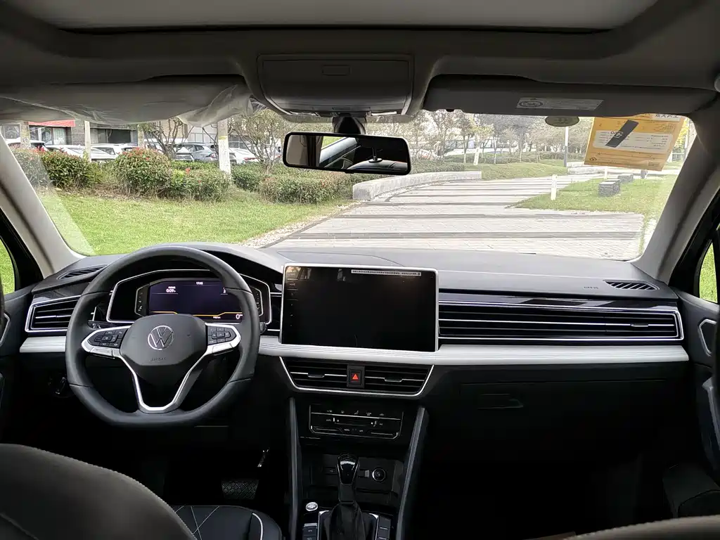 Volkswagen Tiguan L — миниатюра 5