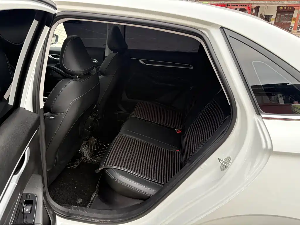 GEELY AUTOMOBILE EMGRAND