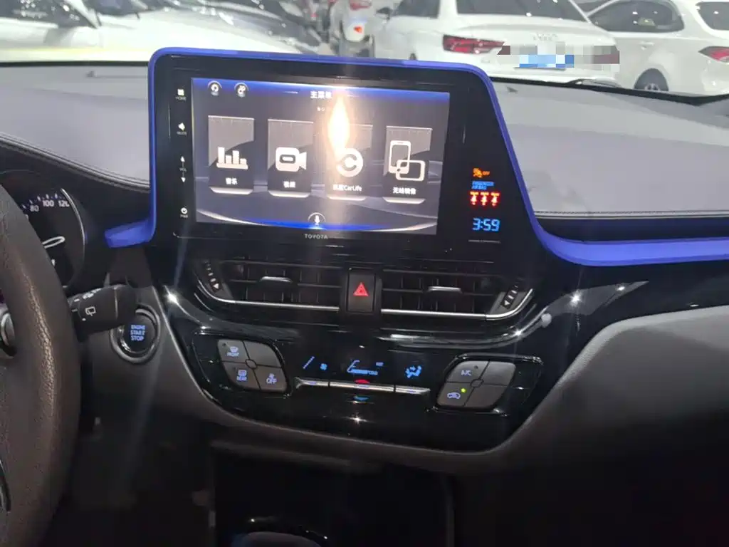Toyota IZOA — миниатюра 13