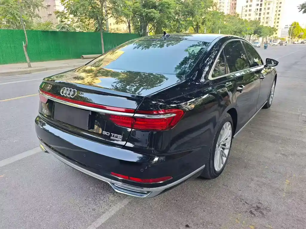 Audi A8 2021 A8L 50 TFSI quattro Comfort