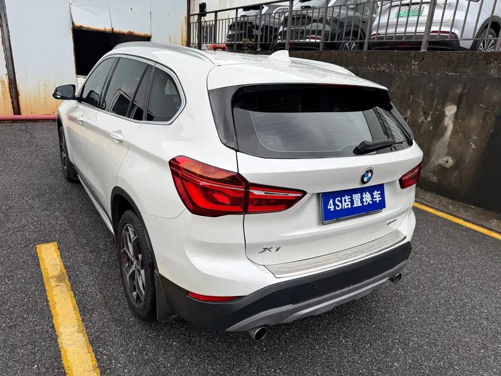 BMW X1 — миниатюра 4