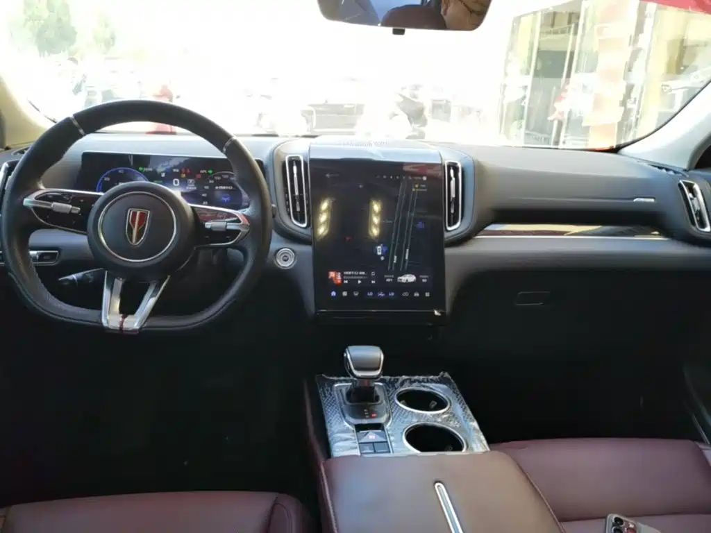 Hongqi Hongqi HS3 PHEV — миниатюра 10