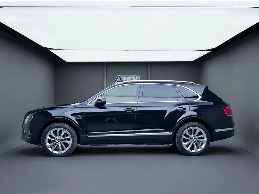 Bentley Bentayga 2016 6.0T First Edition