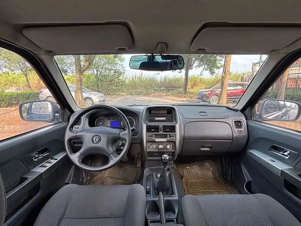 Dongfeng Rich — миниатюра 5