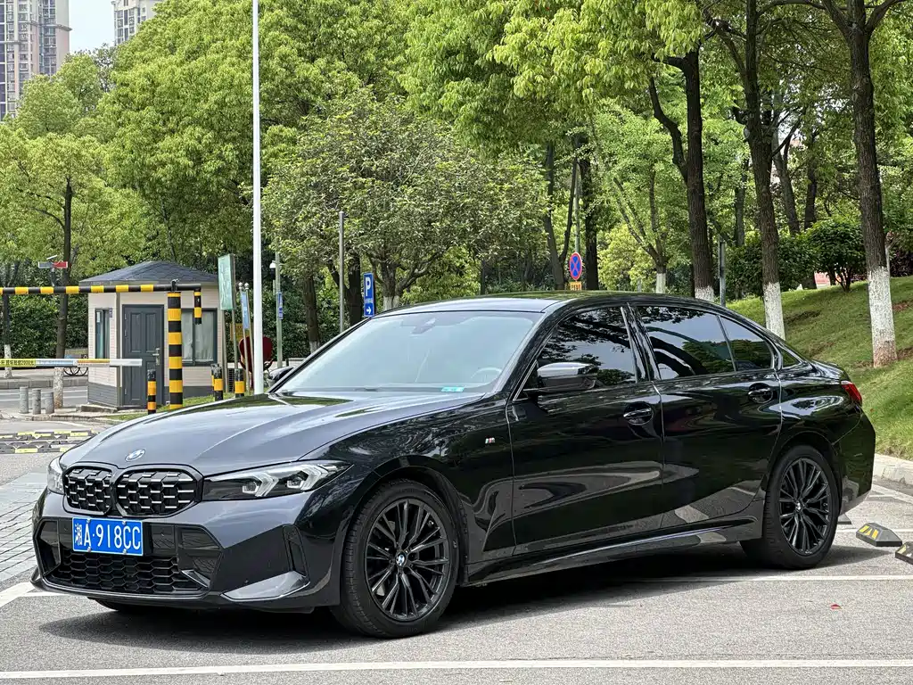 BMW 3 Series 2024