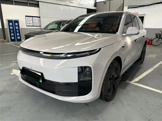 IDEAL CAR IDEAL L6 2024