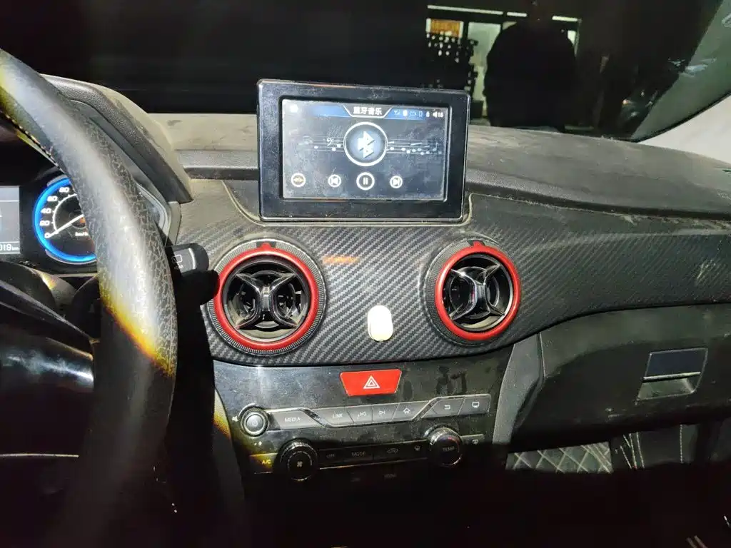 BAIC Senova X25 — миниатюра 9