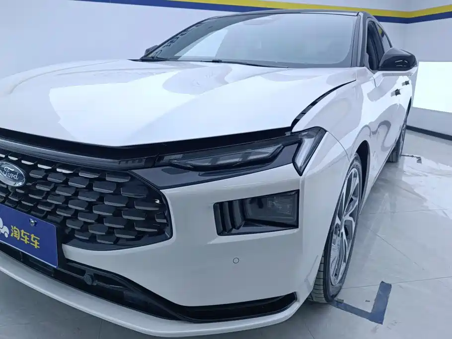 Ford Mondeo — миниатюра 5