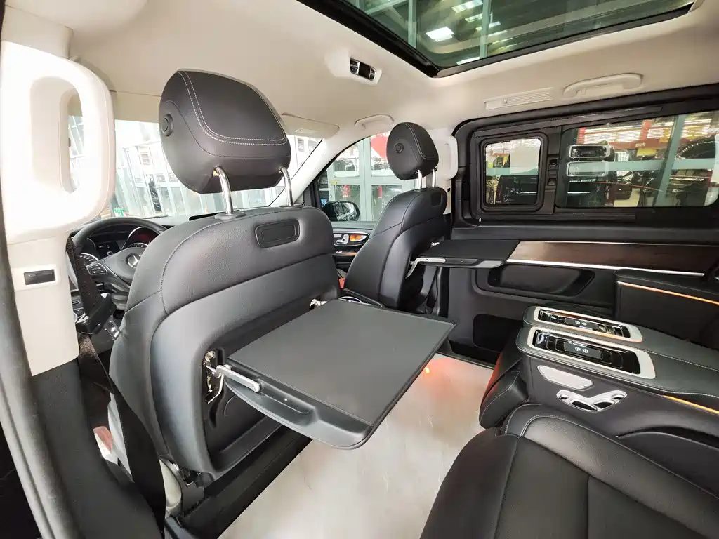 MERCEDES-BENZ V CLASS