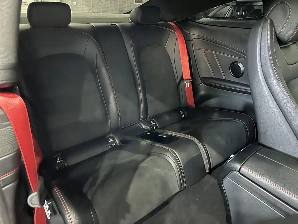 Mercedes-Benz C-Class (Import) — миниатюра 15