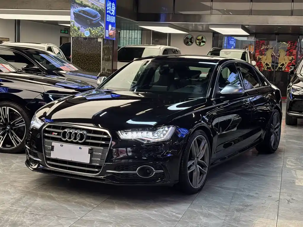 Купить Audi S6