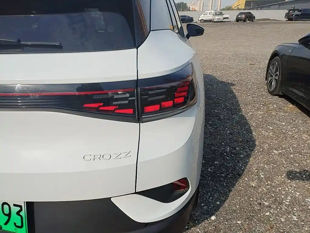 Volkswagen ID.4 Crozz — миниатюра 8
