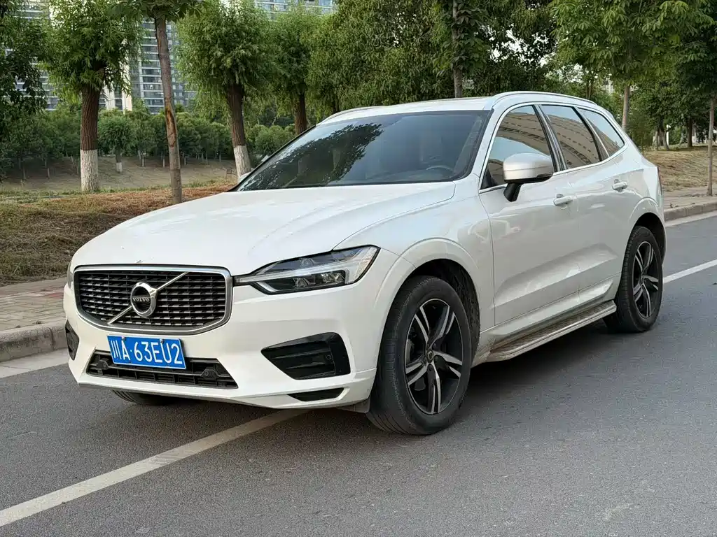 Volvo XC60 2019
