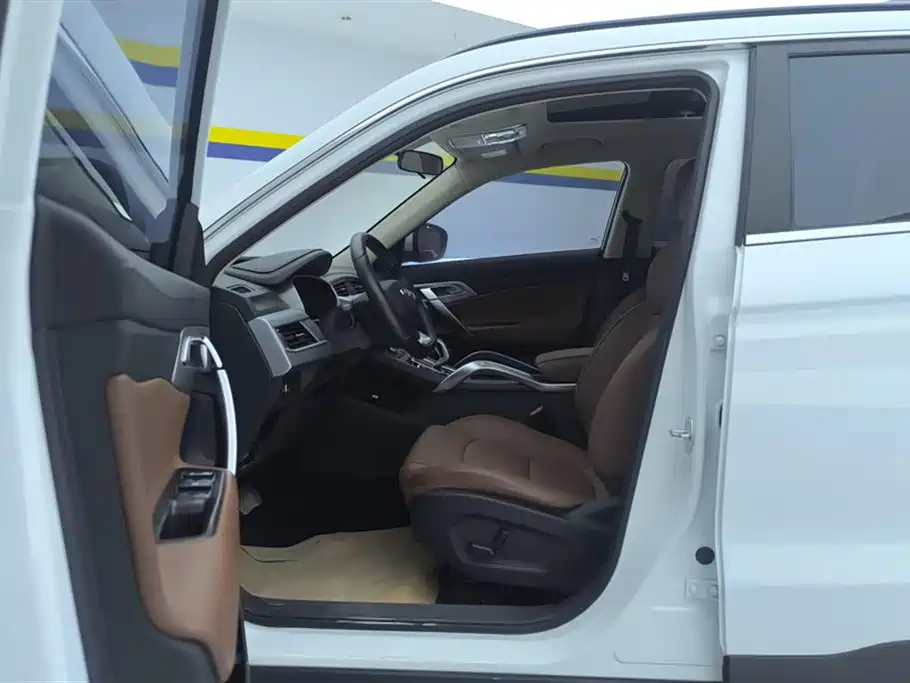 GEELY AUTOMOBILE BOYUE