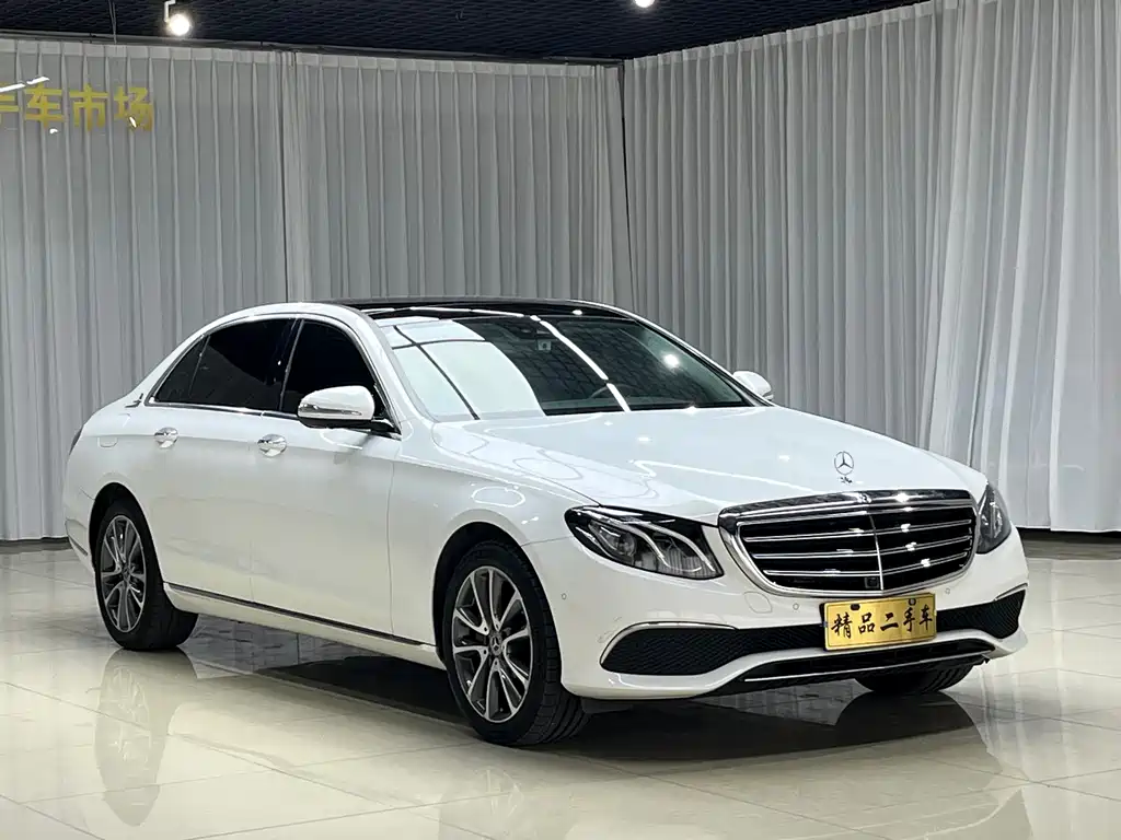 Mercedes-Benz E-Class — миниатюра 3