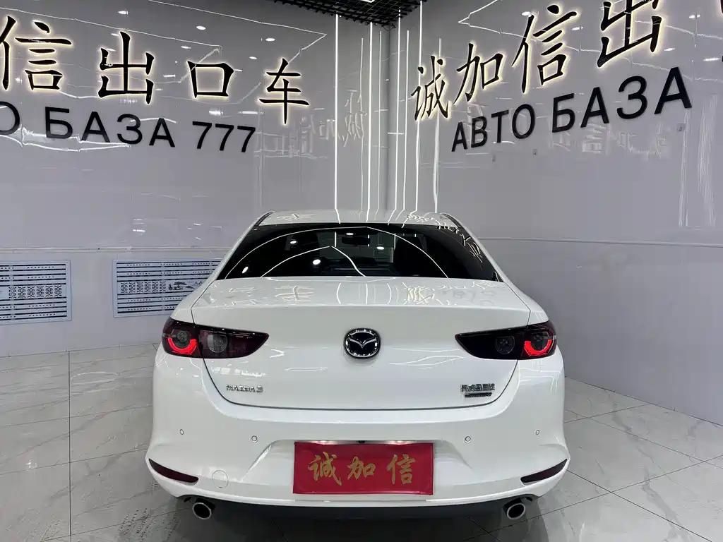 Mazda 3 Axela — миниатюра 5