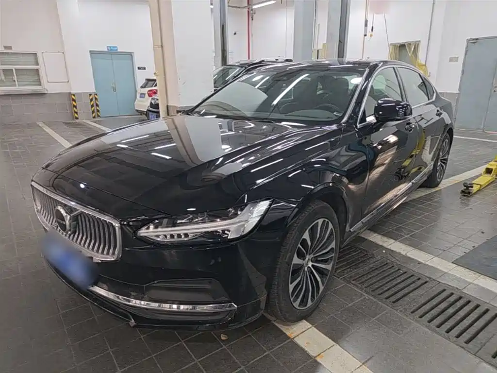 Volvo S90 2024