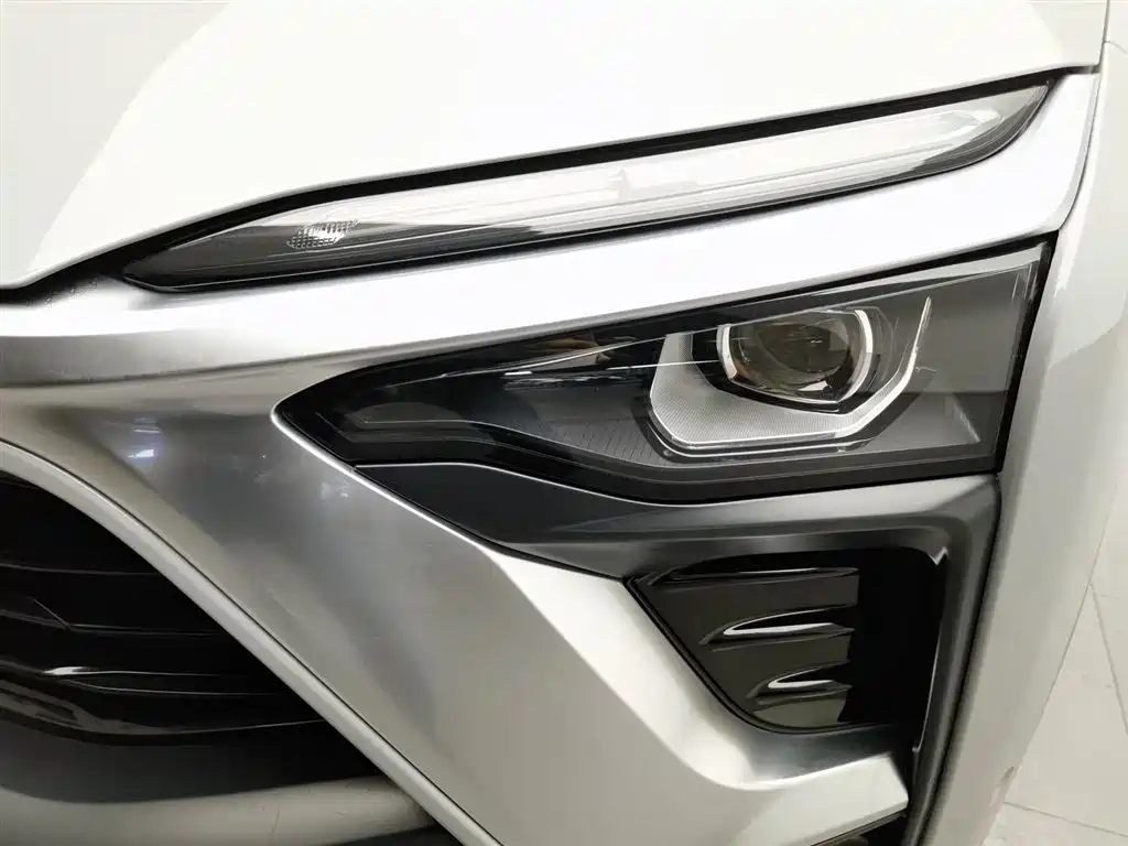 NIO NIO ES8