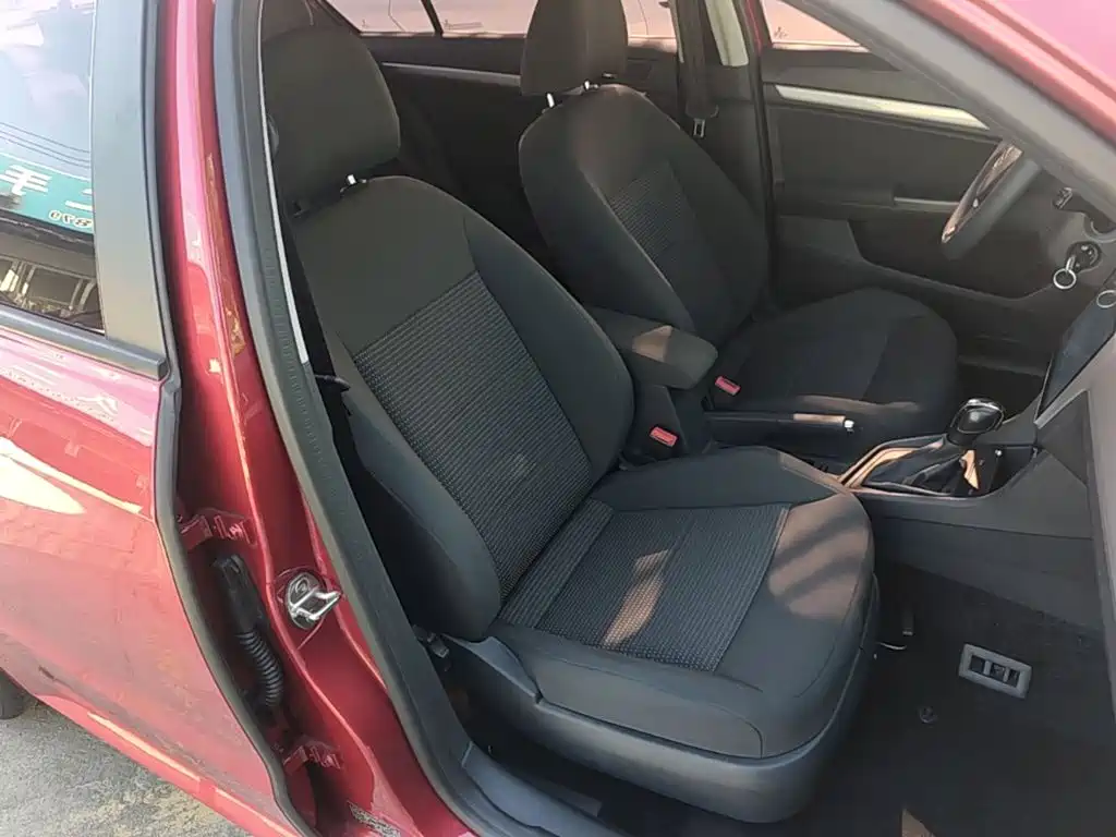 Volkswagen Lavida — миниатюра 25