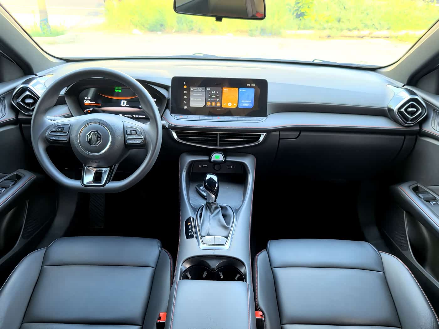 MG MG5 1.5 л 2025 г. Белый, пробег 38000 км