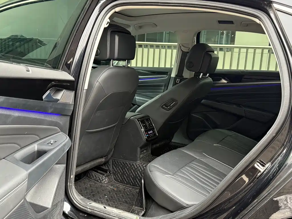Volkswagen Passat — миниатюра 6