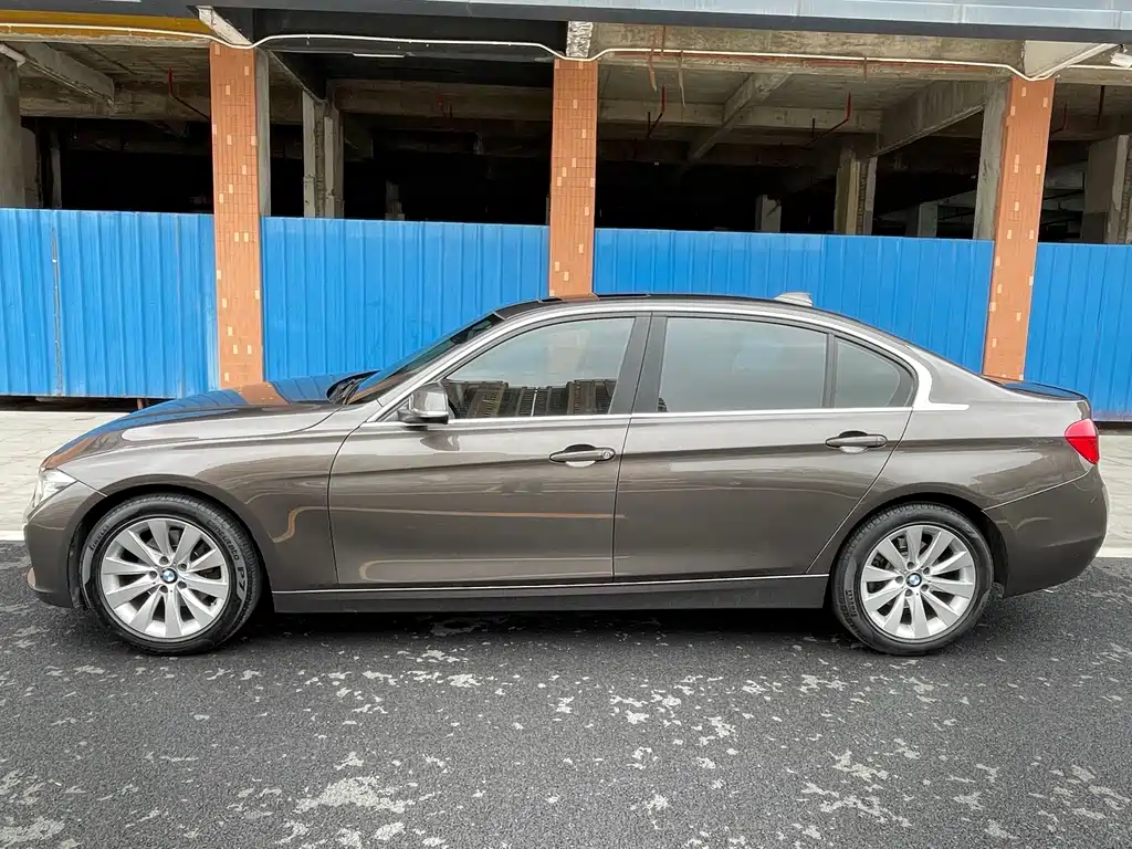 BMW 3 Series — миниатюра 6